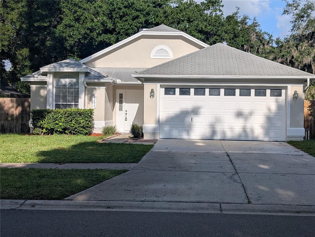4205 BARRET AVENUE — photo 1 of 25