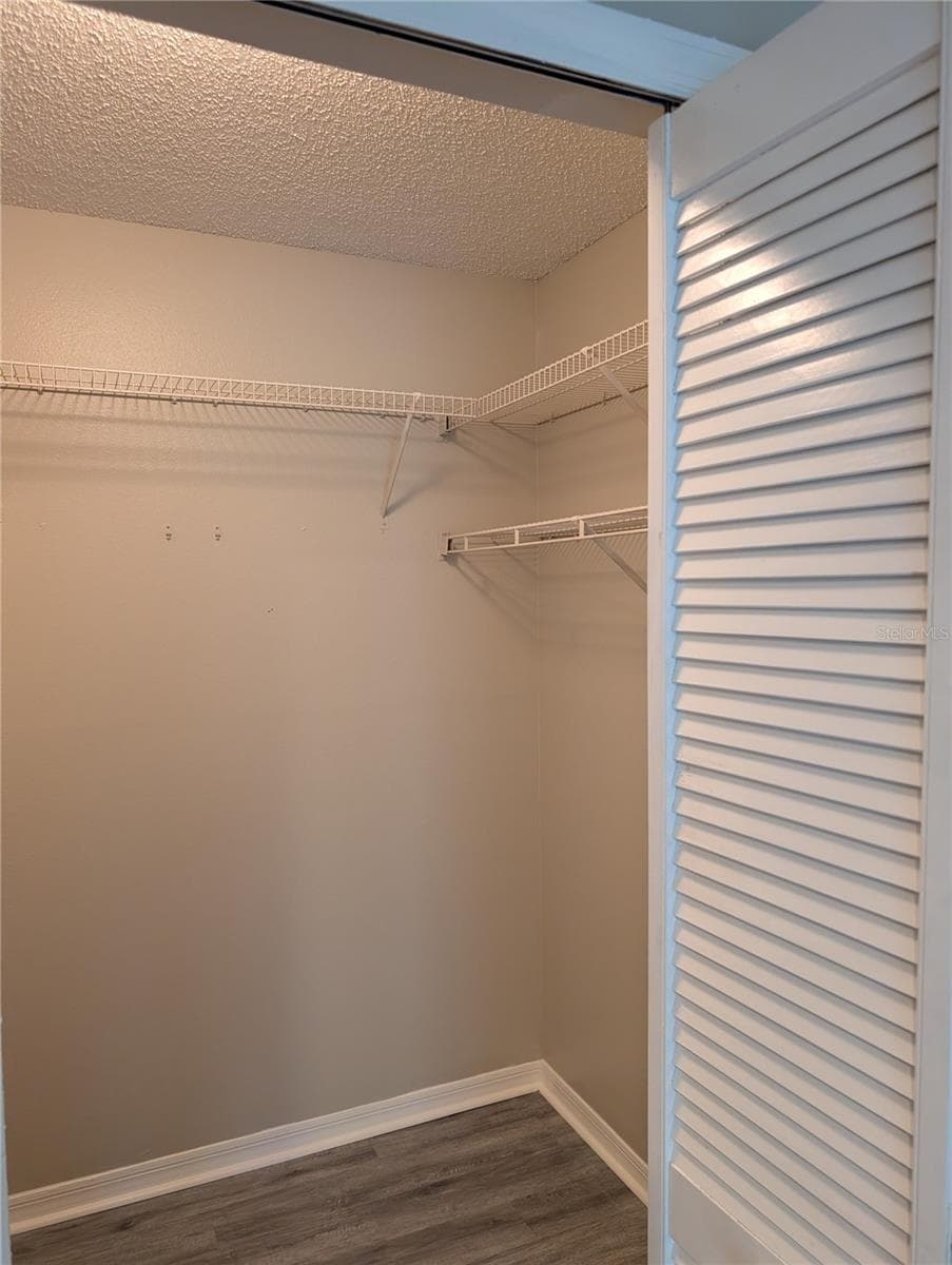 4205 BARRET AVENUE — photo 21 of 25