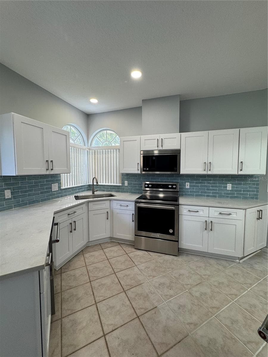 5754 PARKVIEW LAKE DRIVE — photo 38 of 48