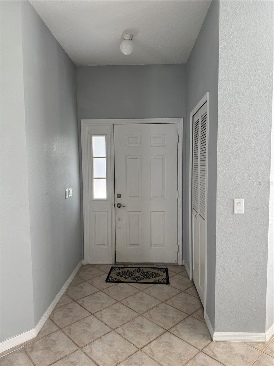 5754 PARKVIEW LAKE DRIVE — photo 15 of 48