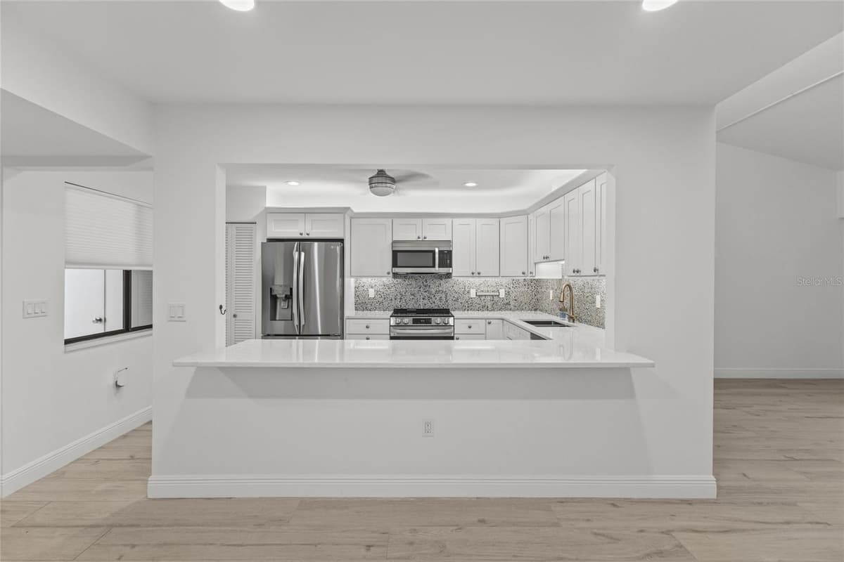 1508 PELICAN COVE ROAD — photo 6 of 38