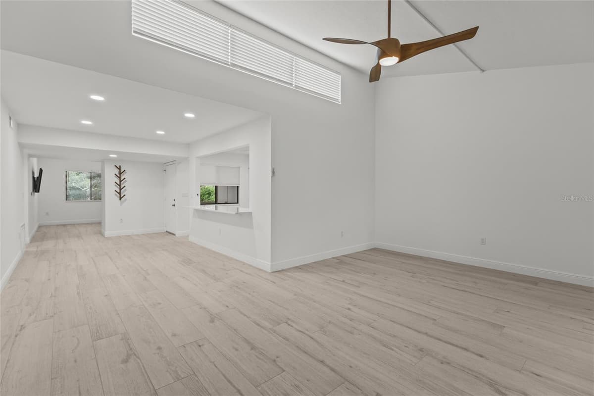 1508 PELICAN COVE ROAD — photo 10 of 38