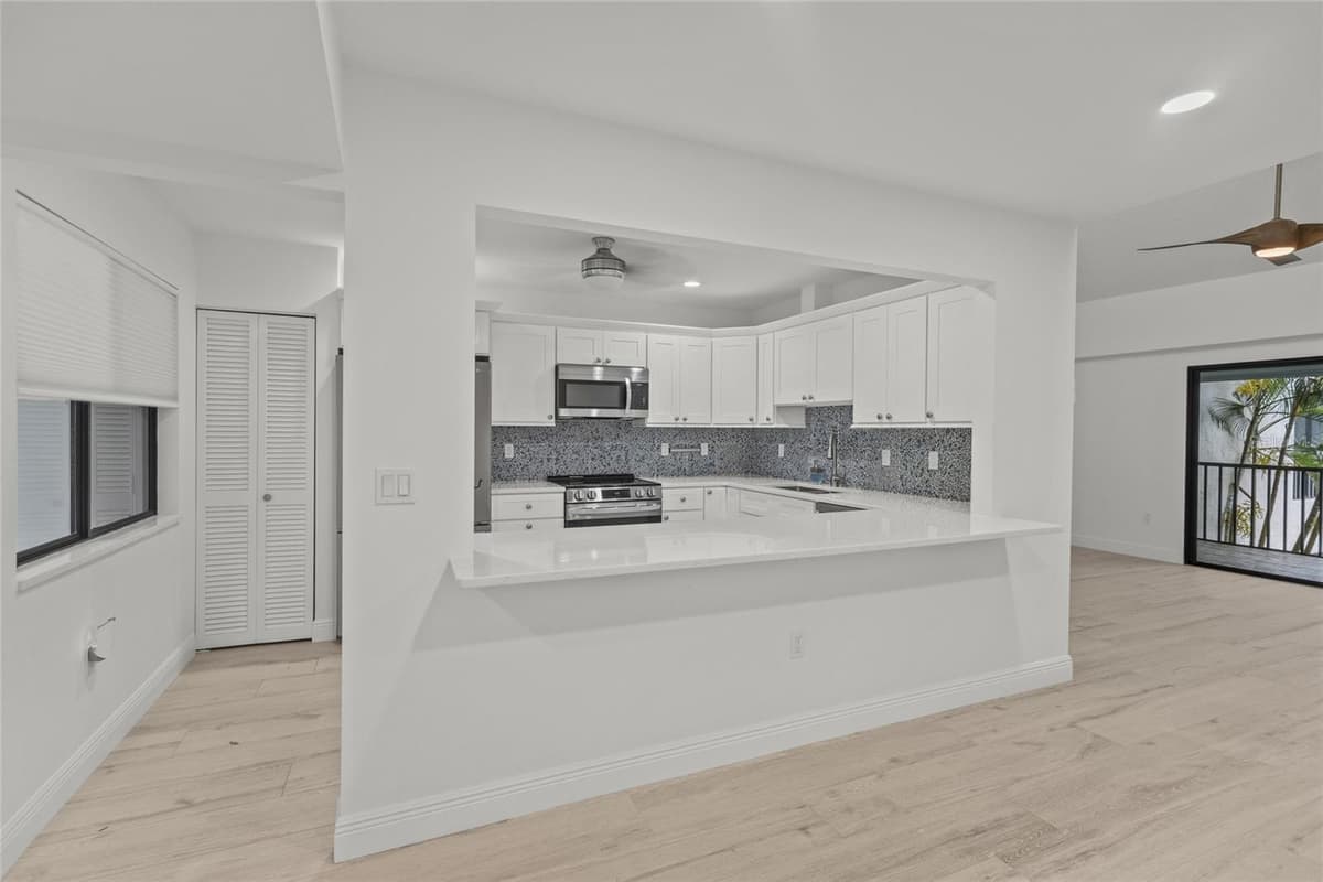 1508 PELICAN COVE ROAD — photo 4 of 38