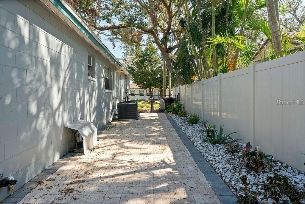 1105 58TH STREET — photo 30 of 37
