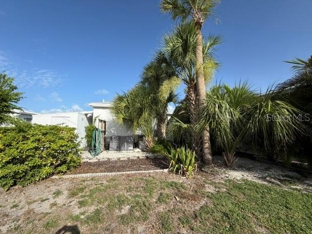 857 GREEN CIRCLE — photo 18 of 26