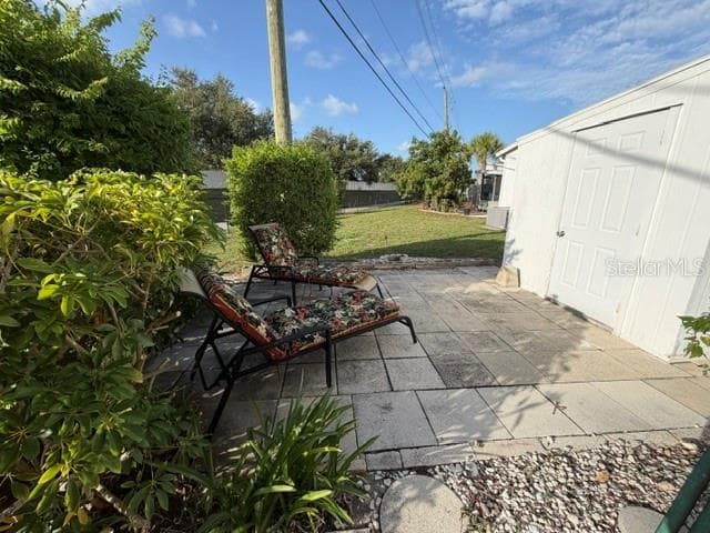 857 GREEN CIRCLE — photo 19 of 26
