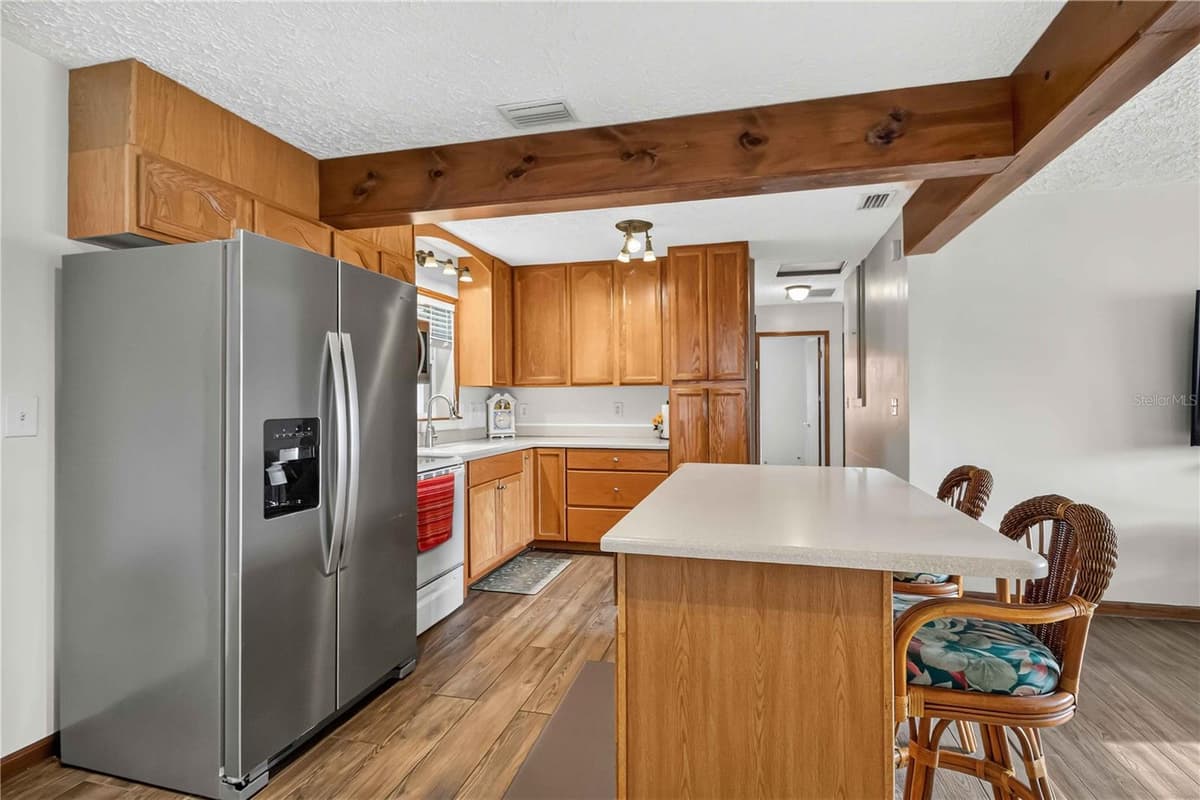 4704 PARK ACRES DRIVE — photo 9 of 44