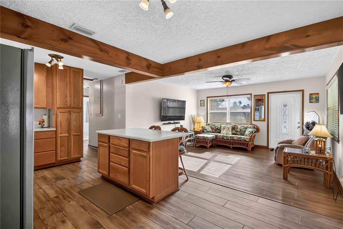 4704 PARK ACRES DRIVE — photo 8 of 44