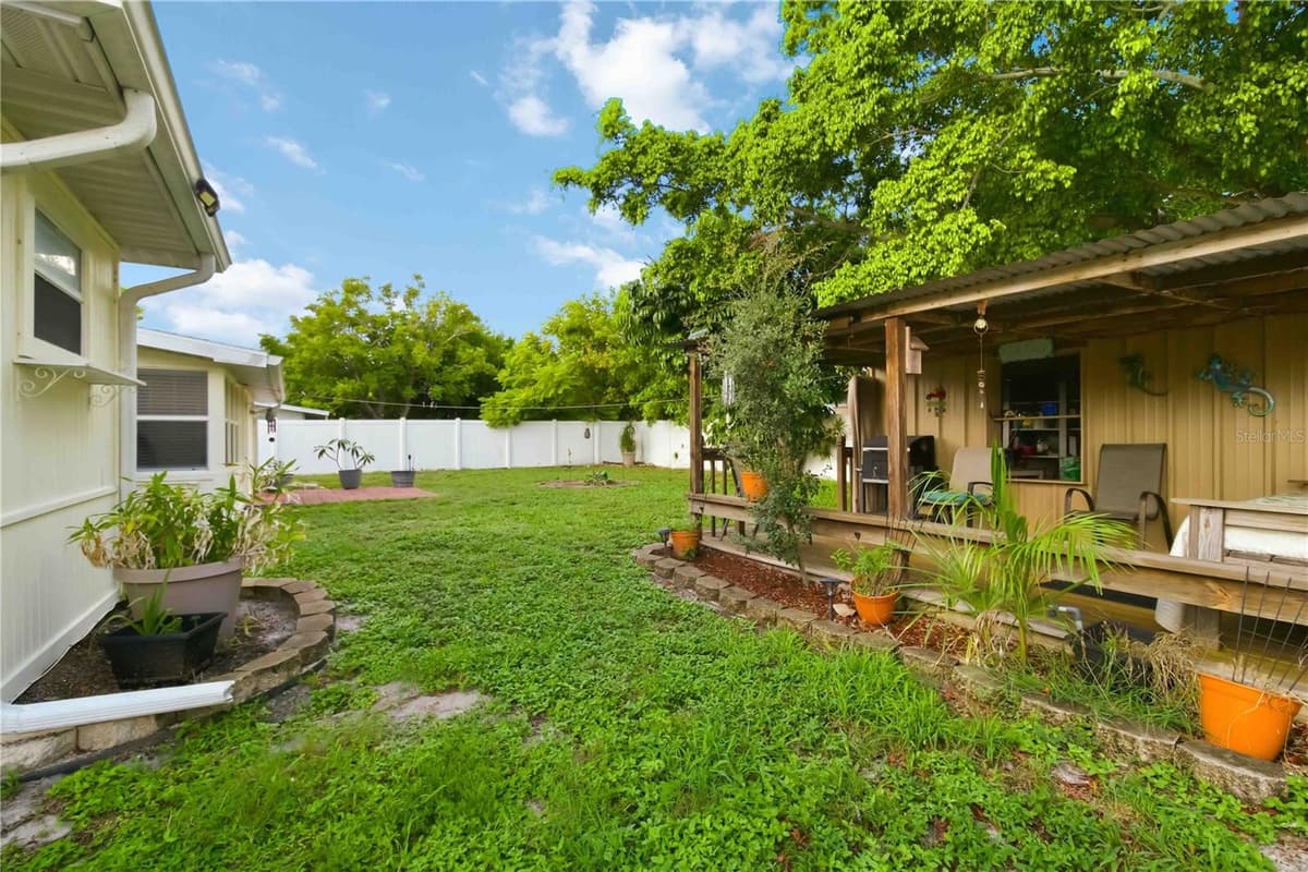 4704 PARK ACRES DRIVE — photo 42 of 44