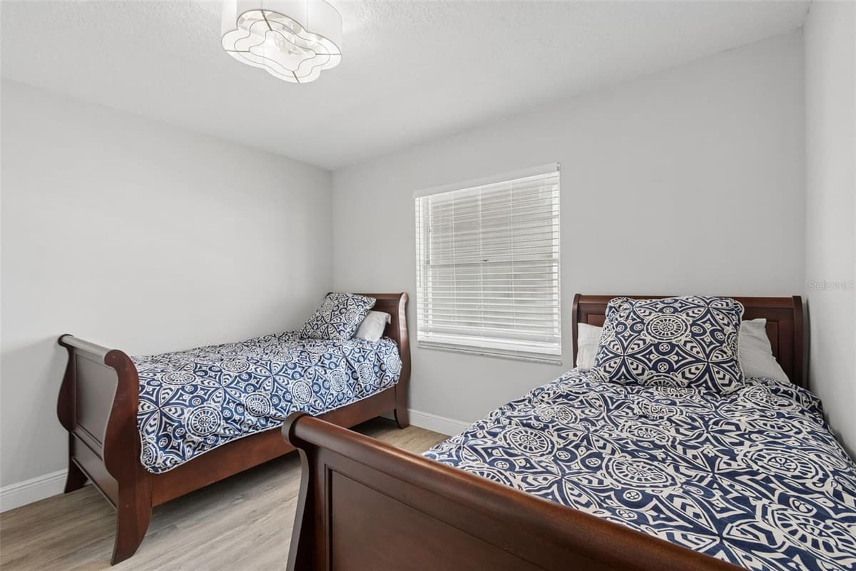 3074 LAKE BAYSHORE DR — photo 17 of 29