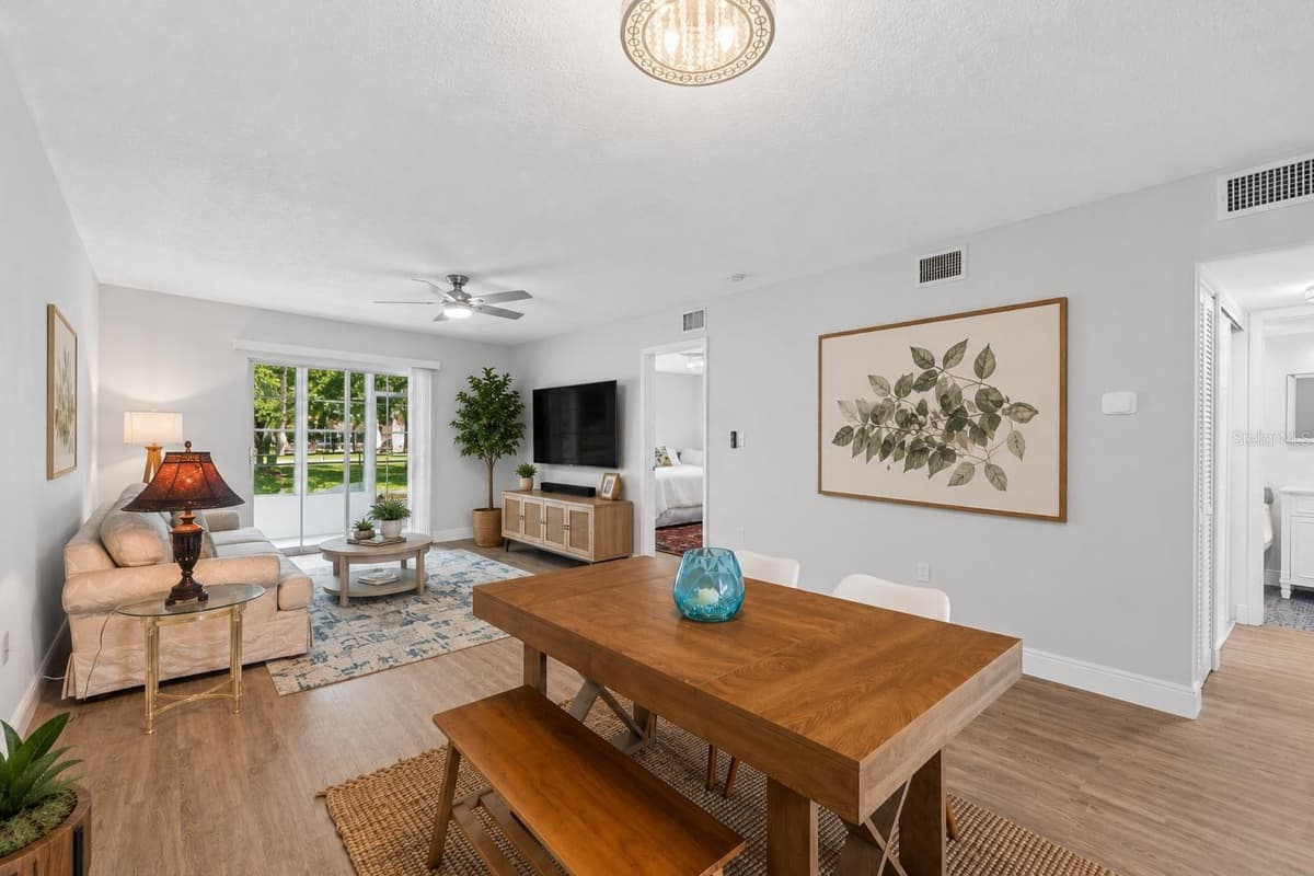 3074 LAKE BAYSHORE DR — photo 5 of 29