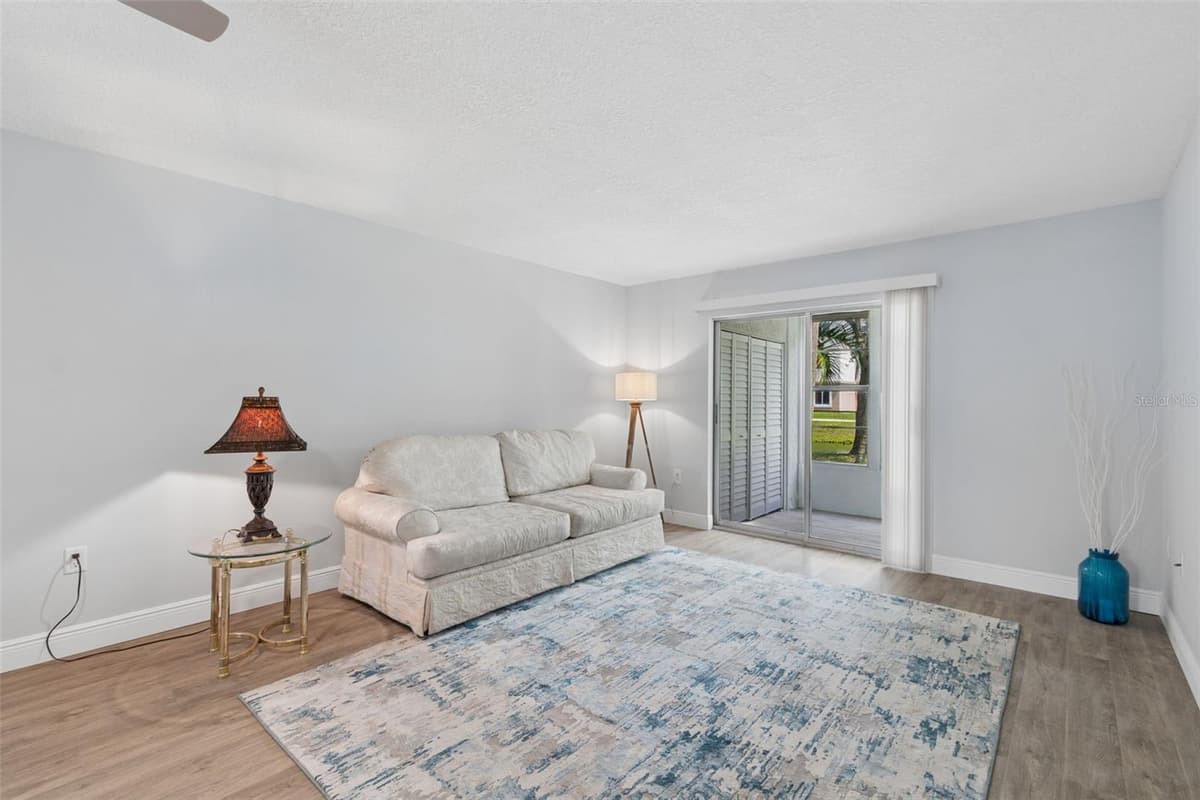 3074 LAKE BAYSHORE DR — photo 7 of 29