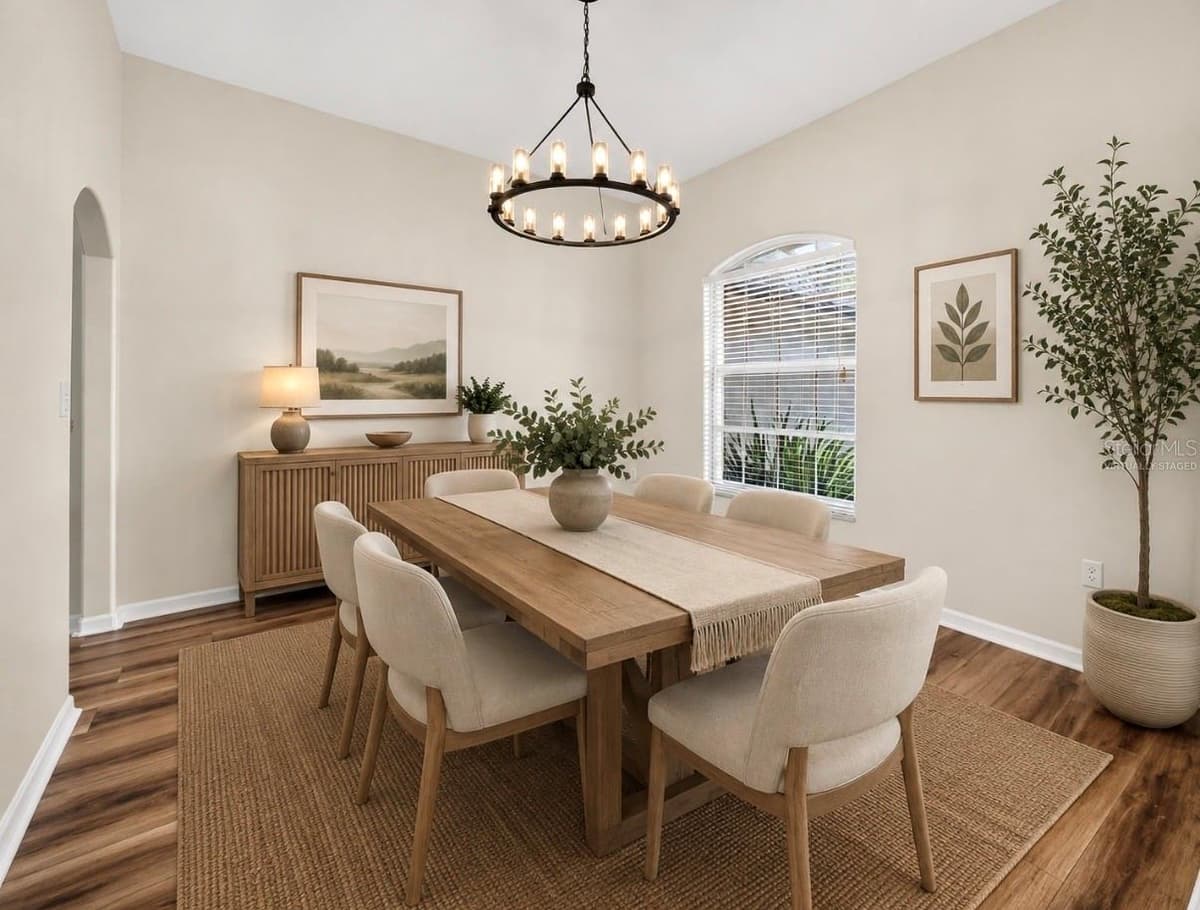 4911 RAYLENE WAY — photo 14 of 52