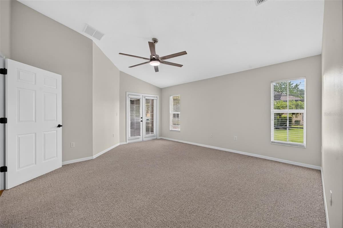 4911 RAYLENE WAY — photo 22 of 52