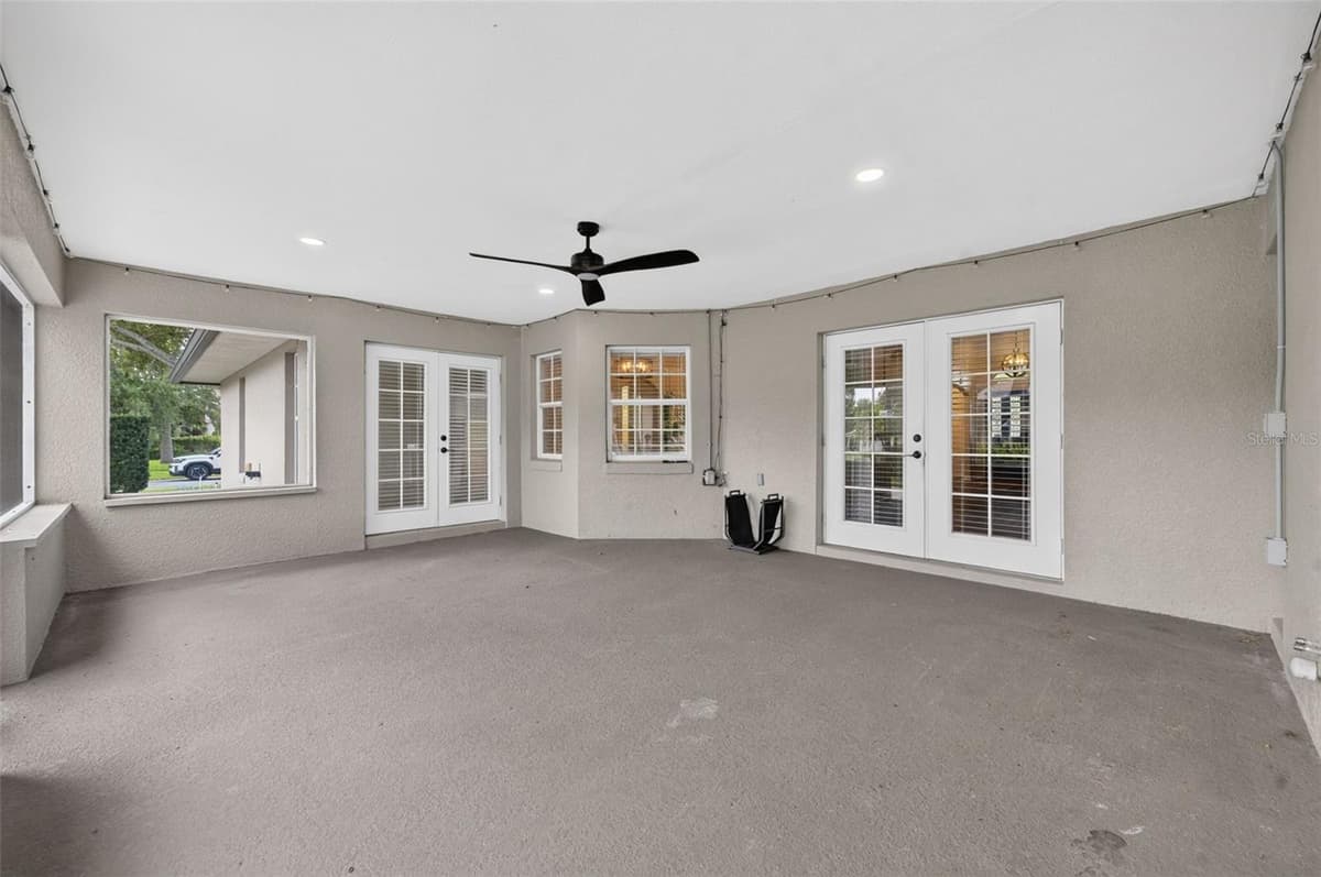 4911 RAYLENE WAY — photo 38 of 52