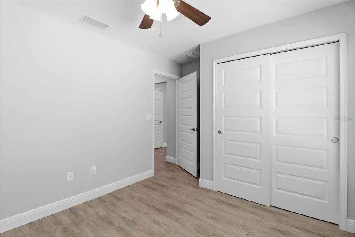 9143/9141 TRAVIS DRIVE — photo 19 of 38