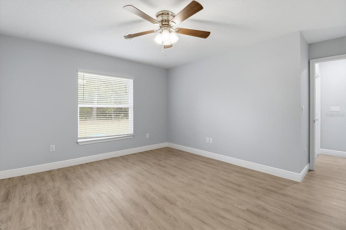 9143/9141 TRAVIS DRIVE — photo 26 of 38