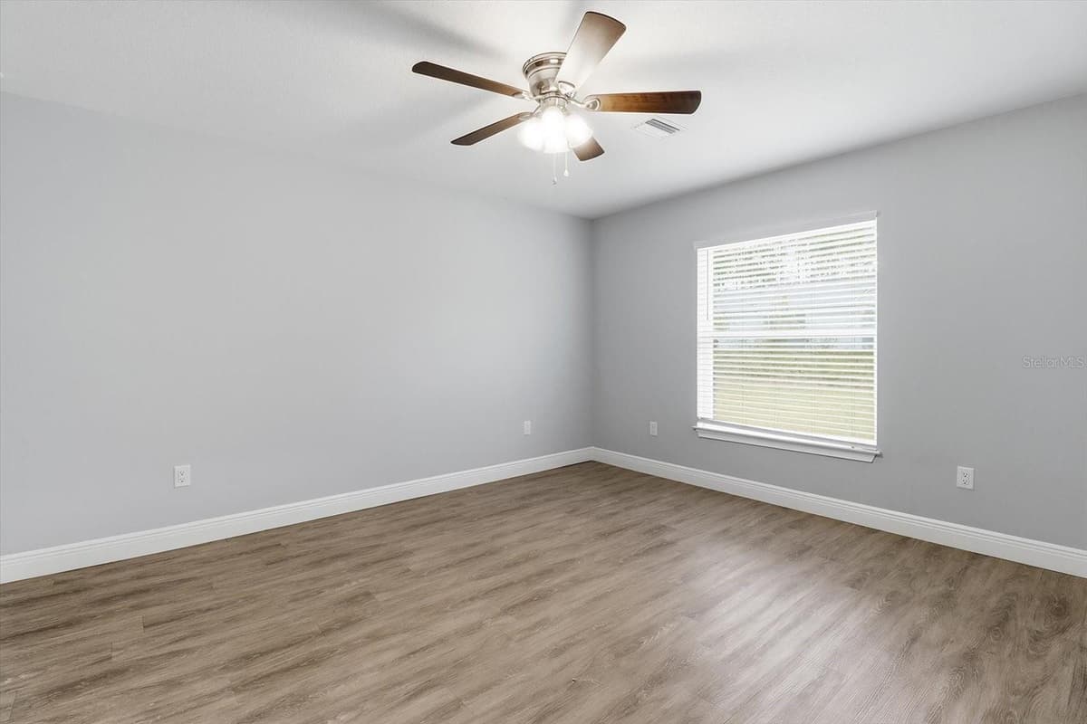 9143/9141 TRAVIS DRIVE — photo 25 of 38