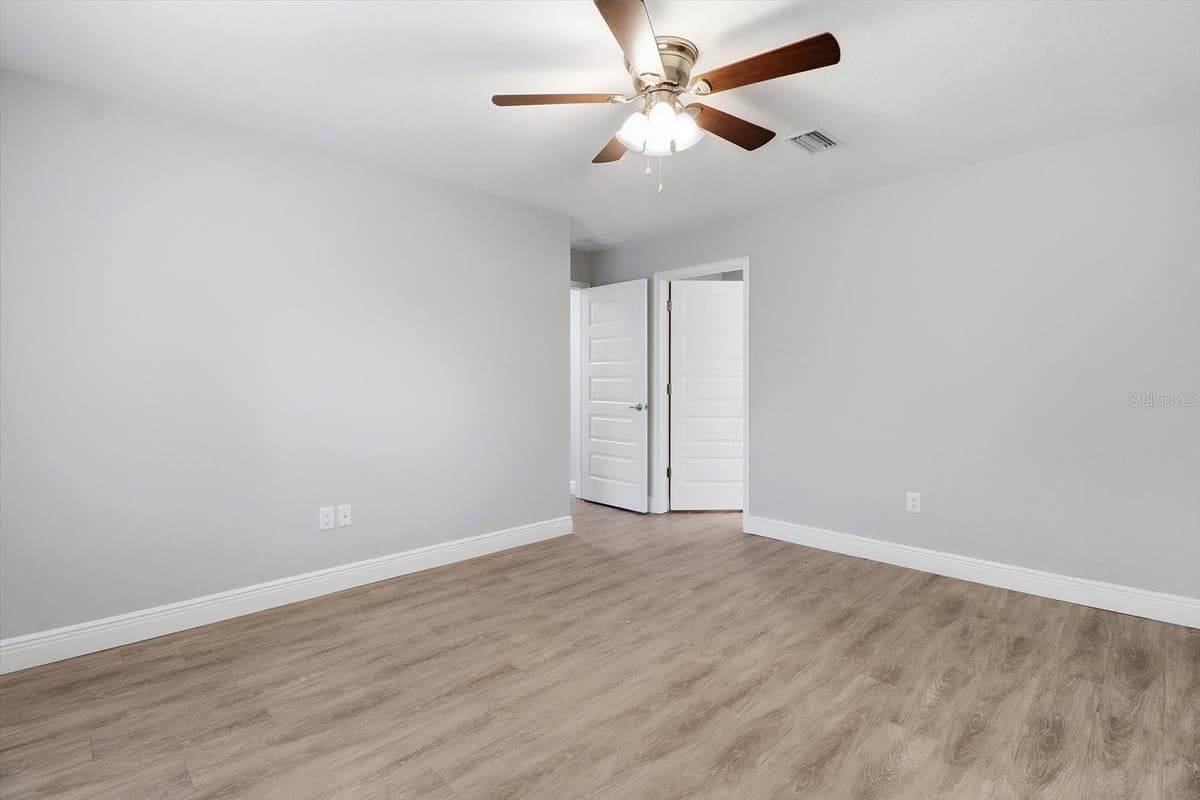 9143/9141 TRAVIS DRIVE — photo 27 of 38
