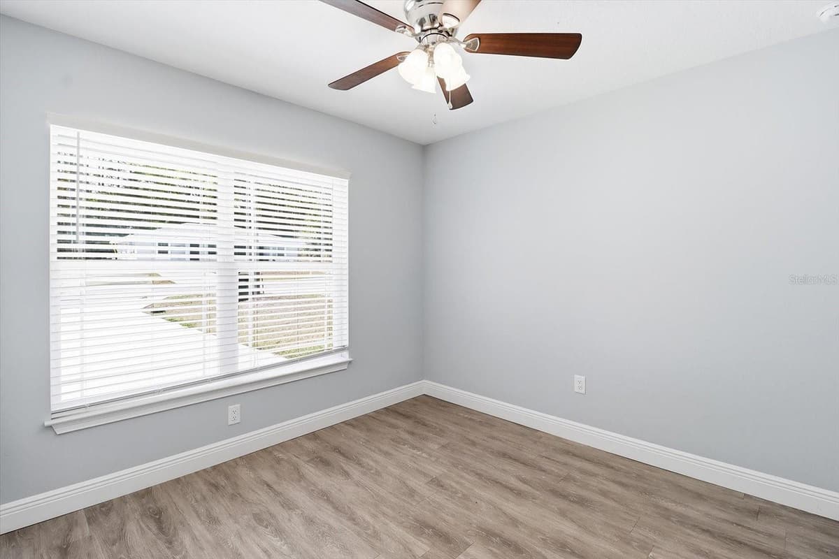 9143/9141 TRAVIS DRIVE — photo 17 of 38