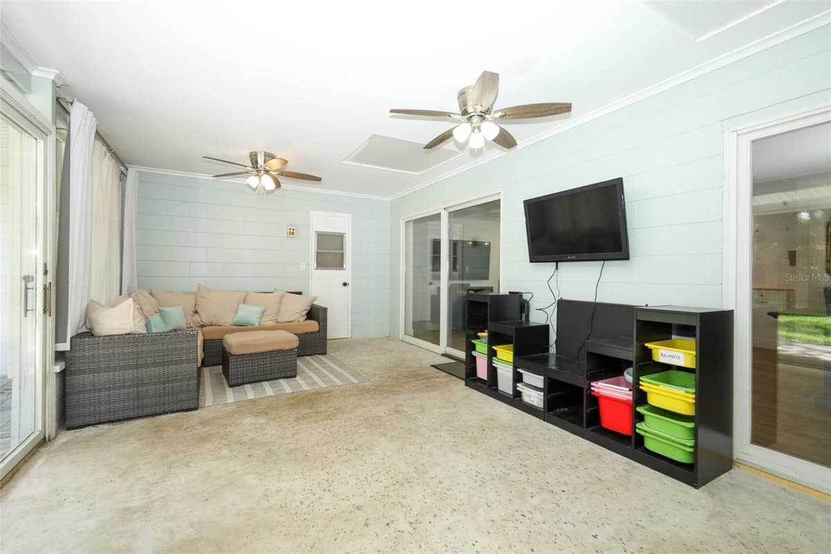 1015 ANTELOPE TRAIL — photo 45 of 71