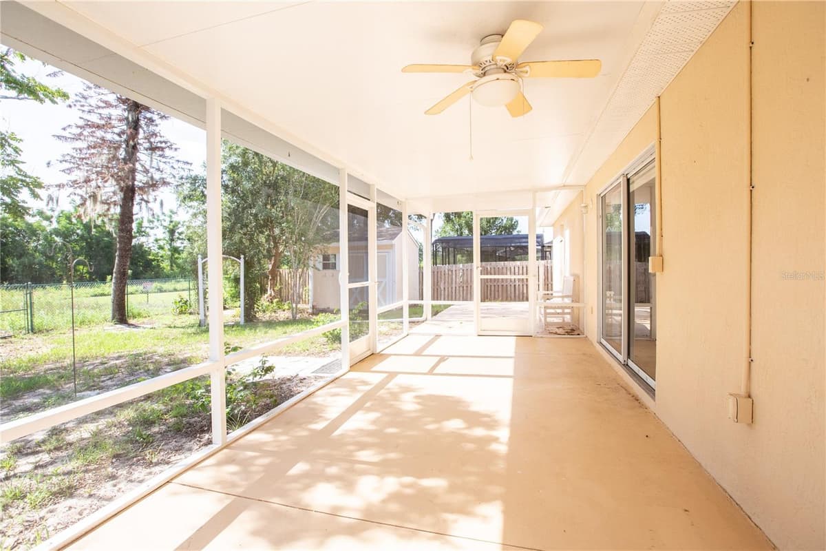 534 TIMBER RUN LANE — photo 19 of 21