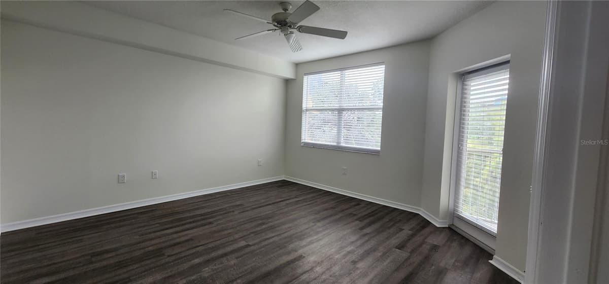 960 STARKEY ROAD — photo 10 of 17
