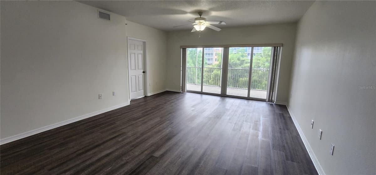 960 STARKEY ROAD — photo 9 of 17