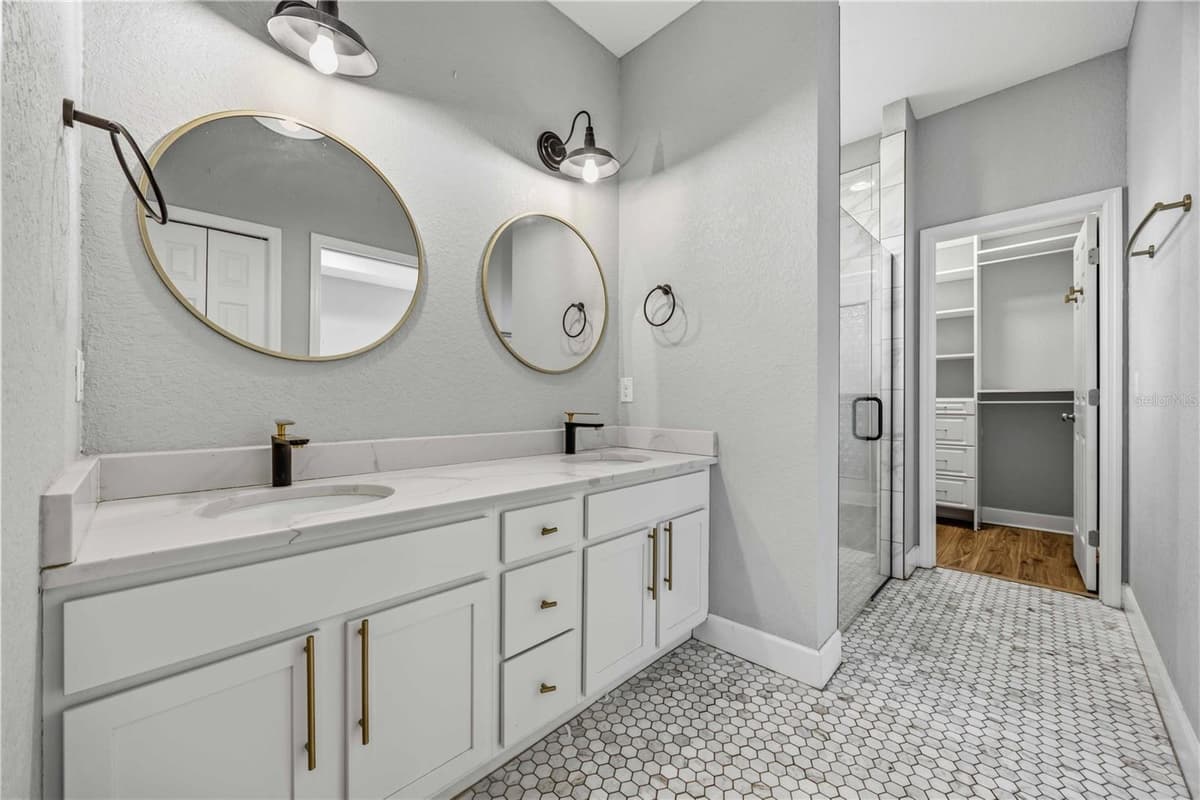 1027 CAMPBELL AVENUE — photo 16 of 30