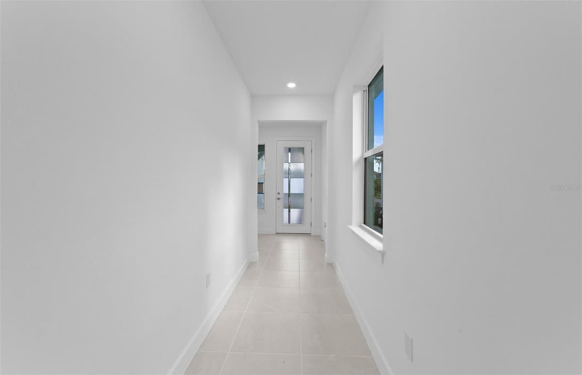 29028 CORAL HARBOUR DRIVE — photo 11 of 31