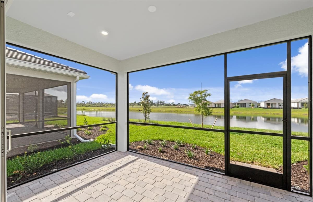 29028 CORAL HARBOUR DRIVE — photo 23 of 31