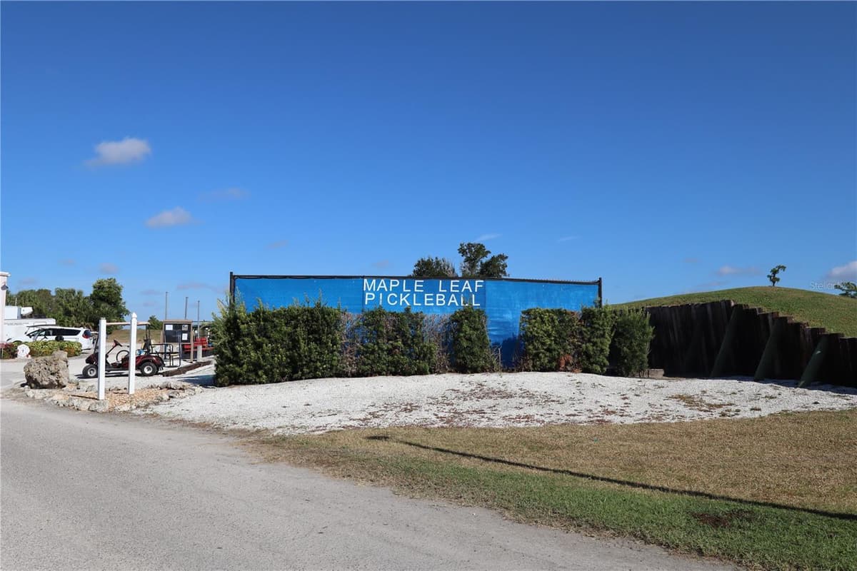 2100 KINGS HIGHWAY — photo 44 of 81