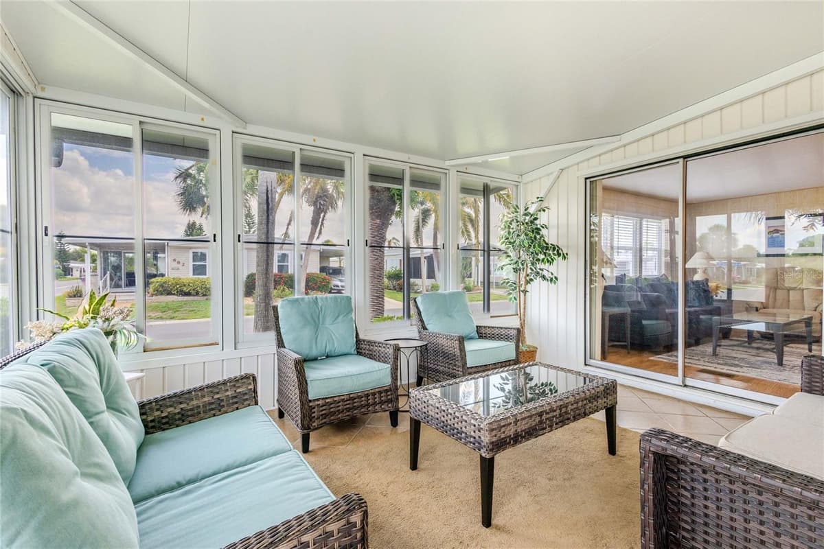 2100 KINGS HIGHWAY — photo 4 of 81