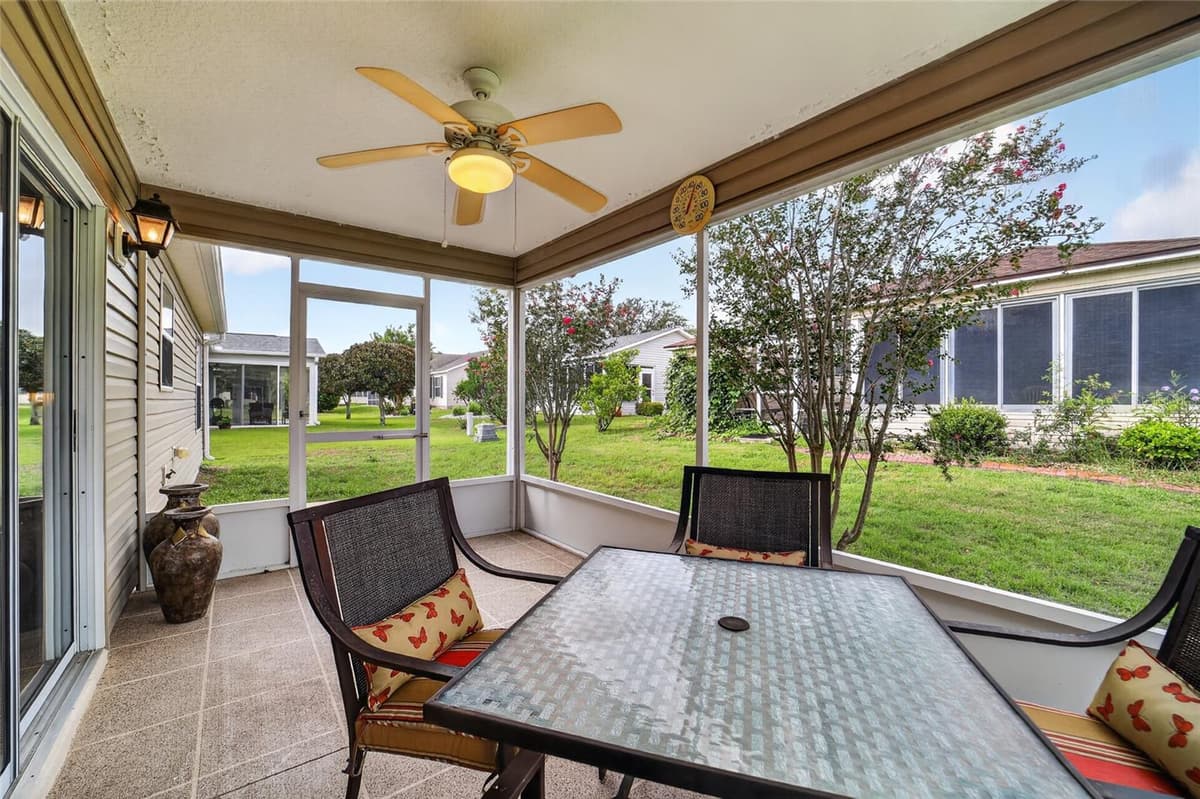 2240 LOWRY ROAD — photo 14 of 33