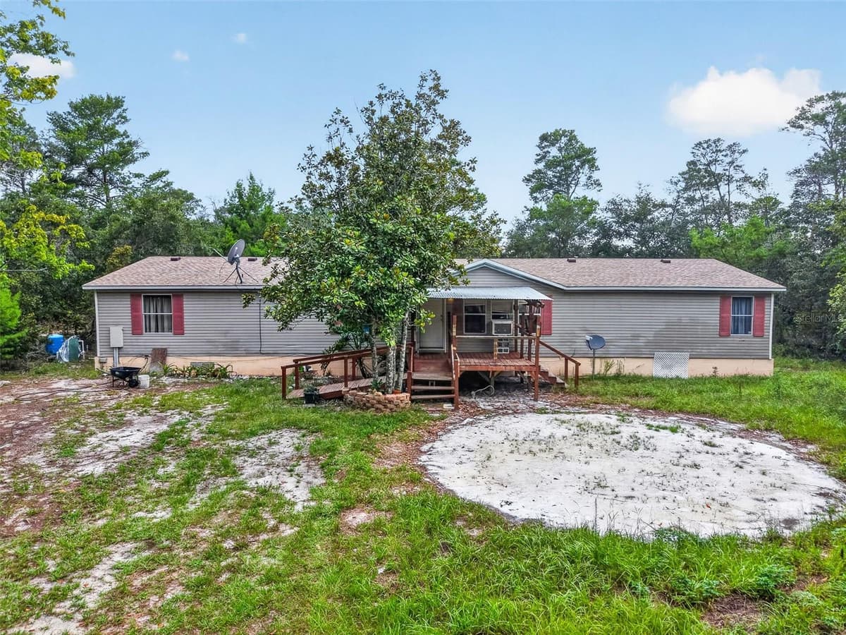 20241 SALTSDALE ROAD — photo 3 of 36