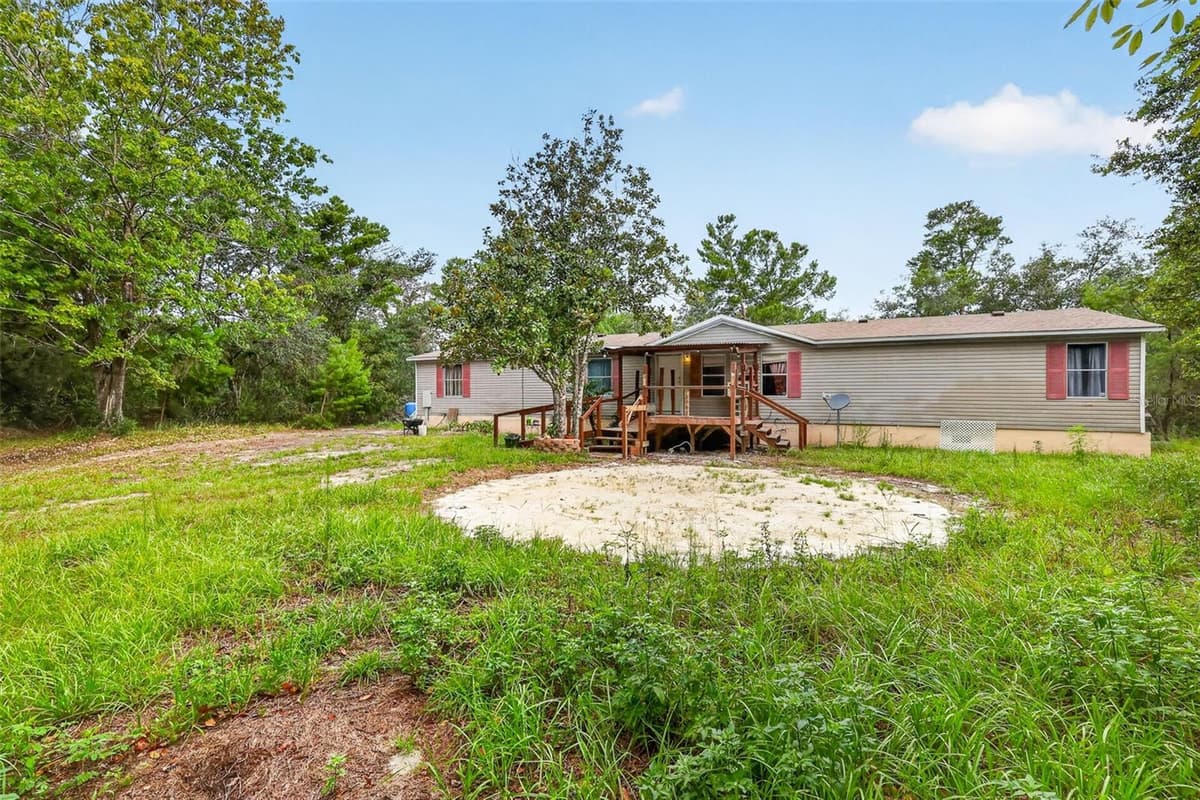 20241 SALTSDALE ROAD — photo 4 of 36
