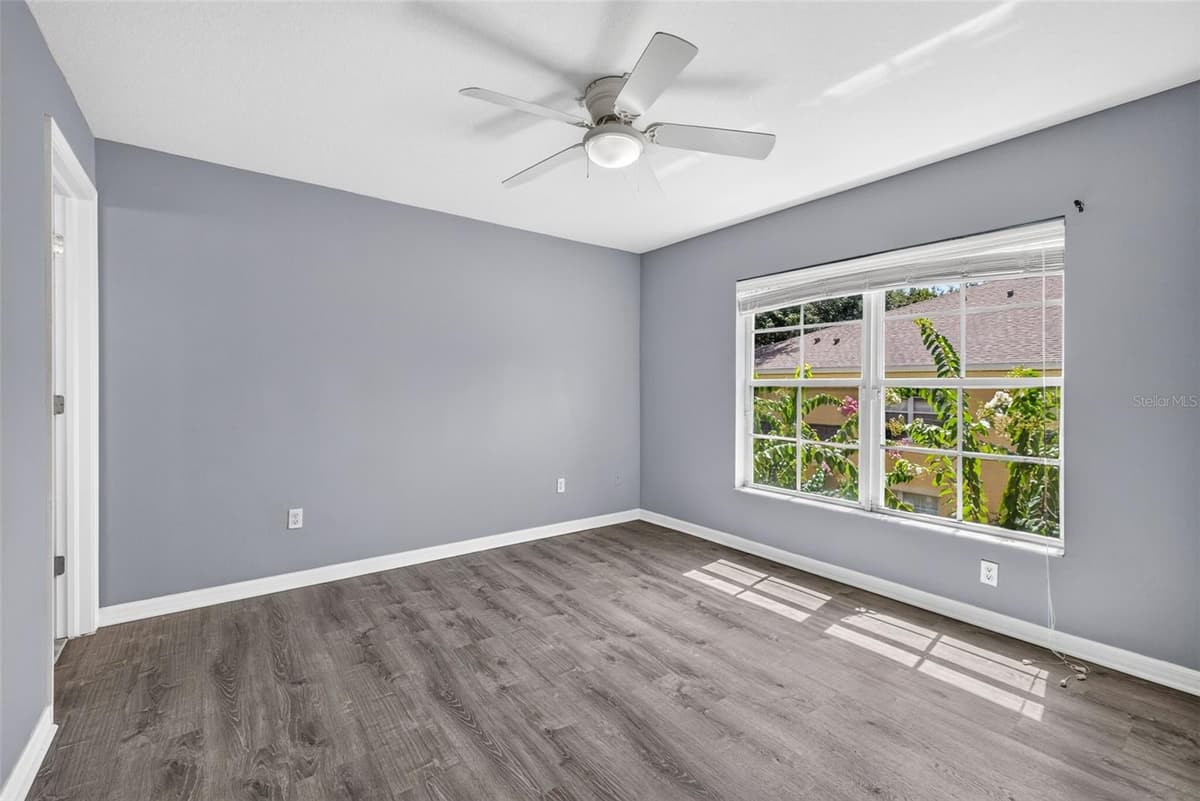 37602 AARALYN RD — photo 33 of 42