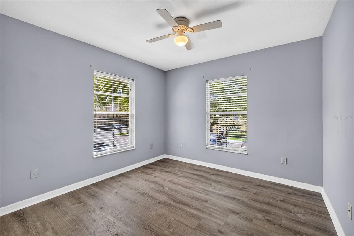 37602 AARALYN RD — photo 31 of 42