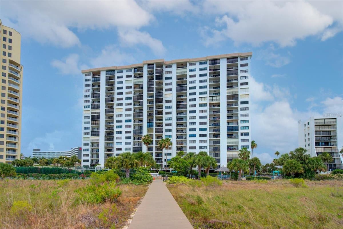 1230 GULF BOULEVARD — photo 26 of 28