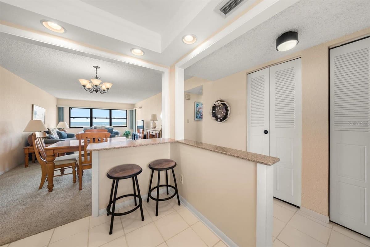 1230 GULF BOULEVARD — photo 5 of 28