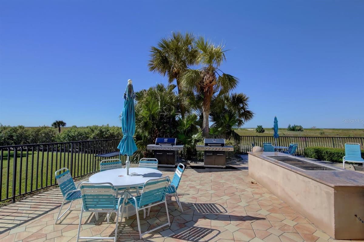 1230 GULF BOULEVARD — photo 18 of 28