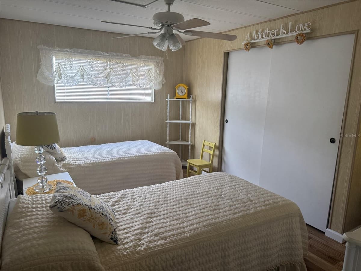 37529 ATTICA AVENUE — photo 18 of 24
