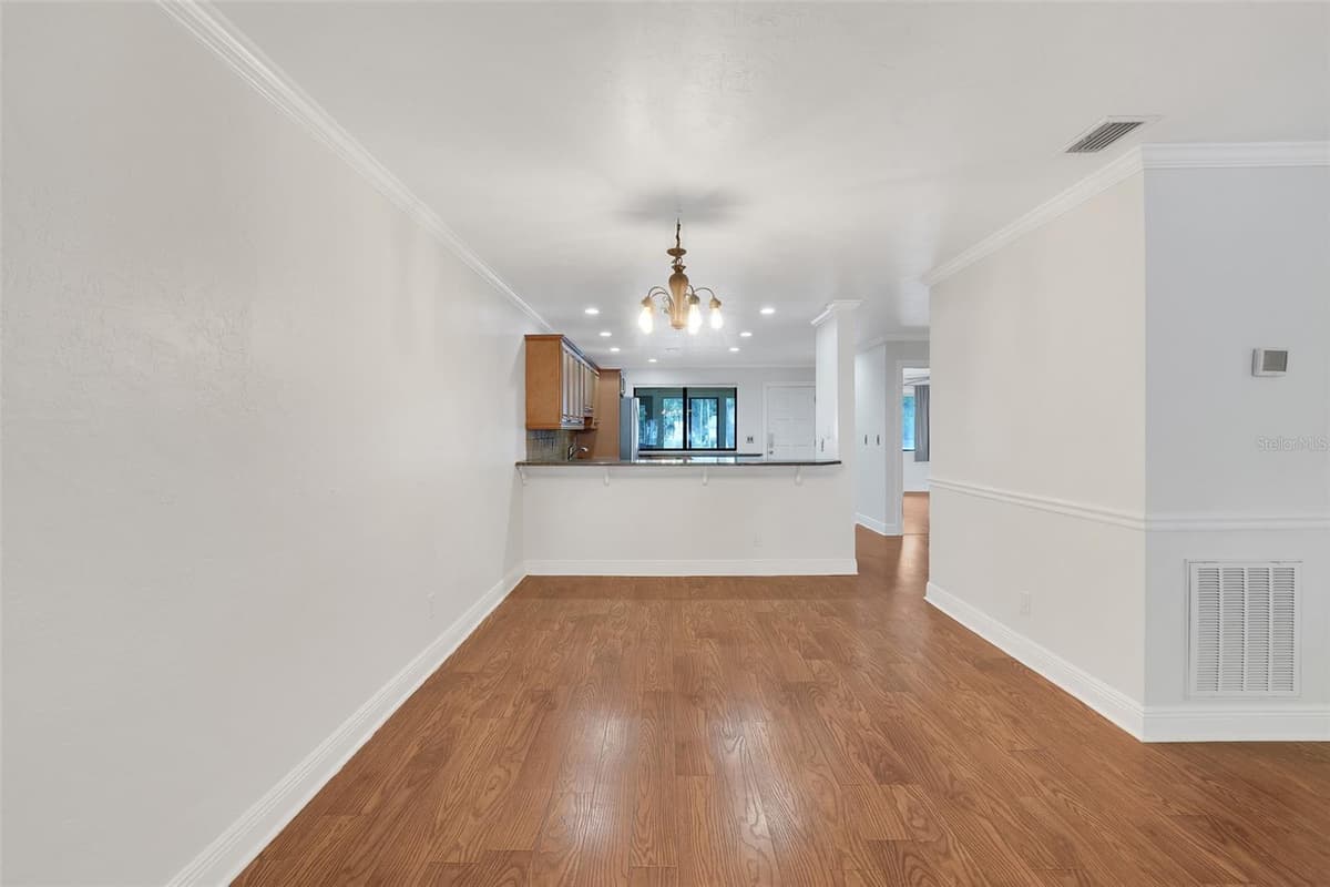 608 MAIN AVENUE — photo 15 of 59