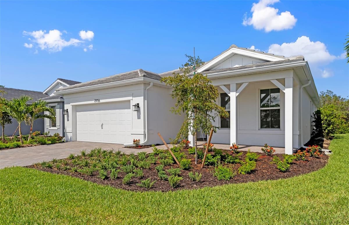 26724 SANDY BREEZE DRIVE — photo 2 of 40