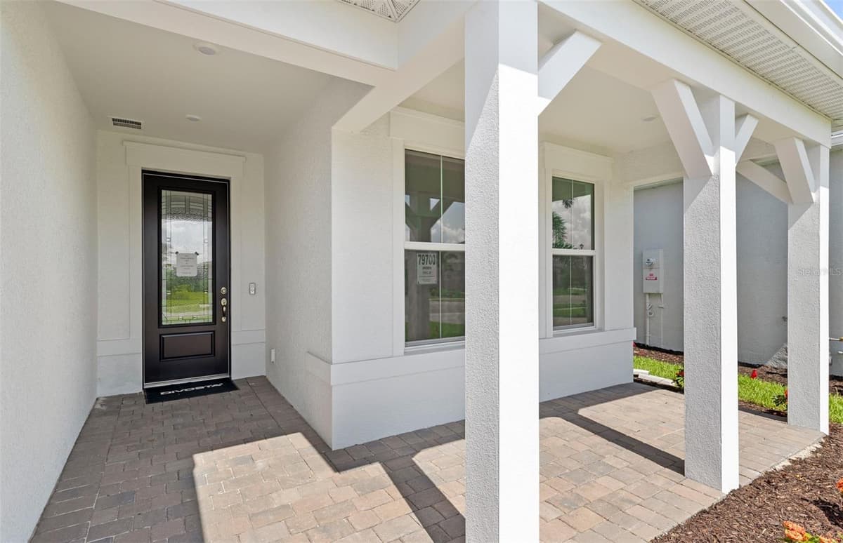 26724 SANDY BREEZE DRIVE — photo 3 of 40