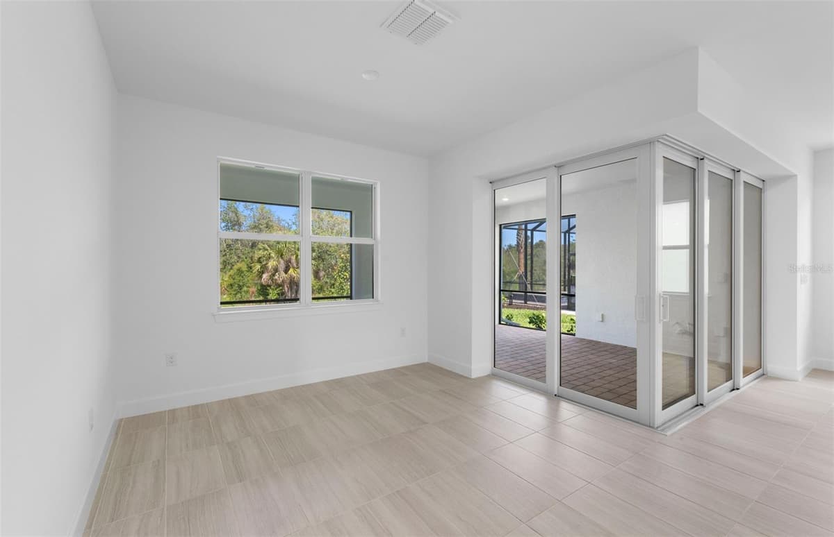 26724 SANDY BREEZE DRIVE — photo 7 of 40