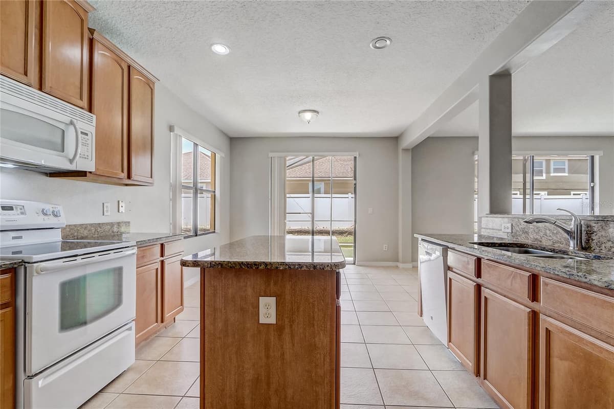 3028 CAMINO REAL DRIVE — photo 17 of 44