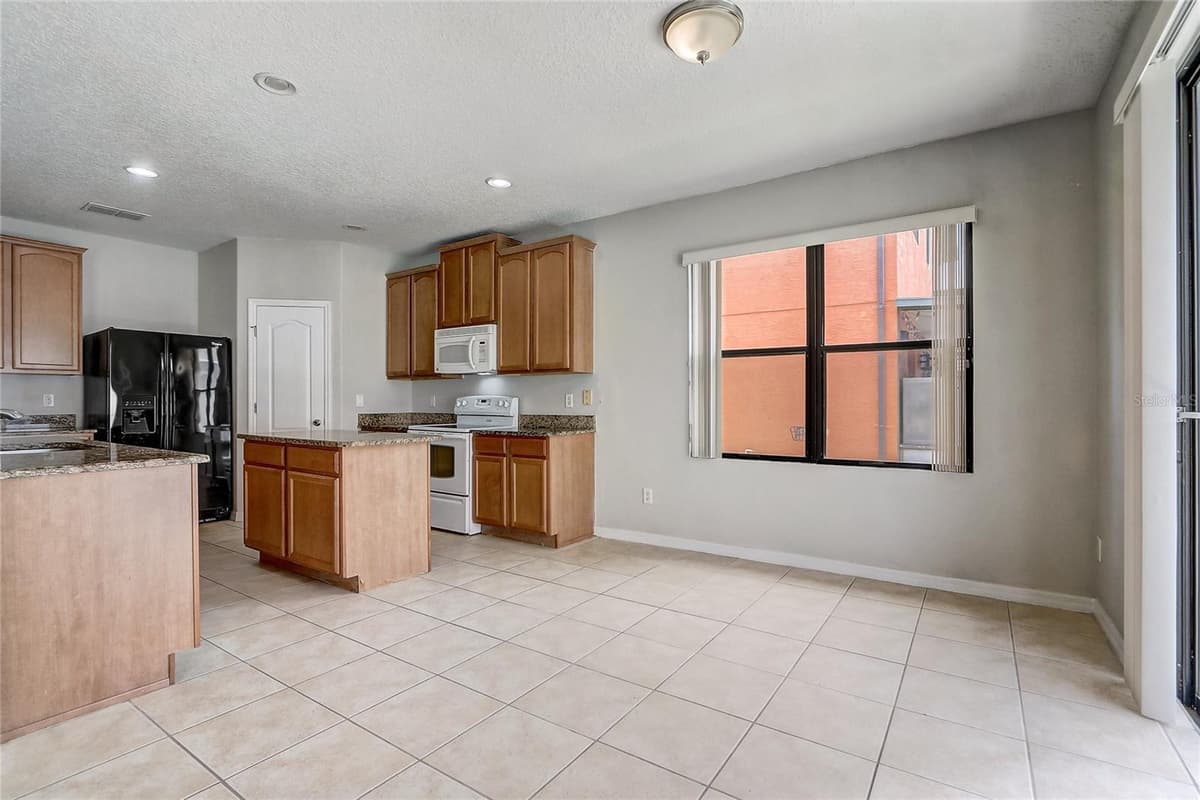 3028 CAMINO REAL DRIVE — photo 16 of 44
