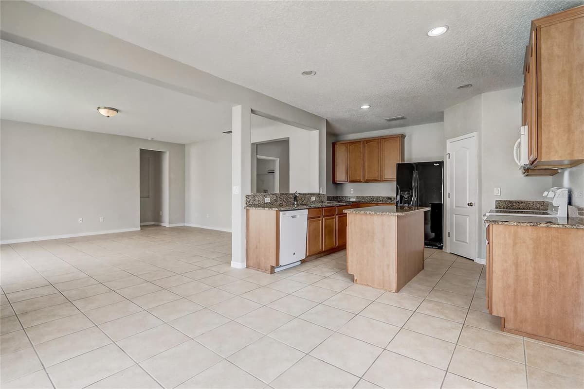 3028 CAMINO REAL DRIVE — photo 20 of 44