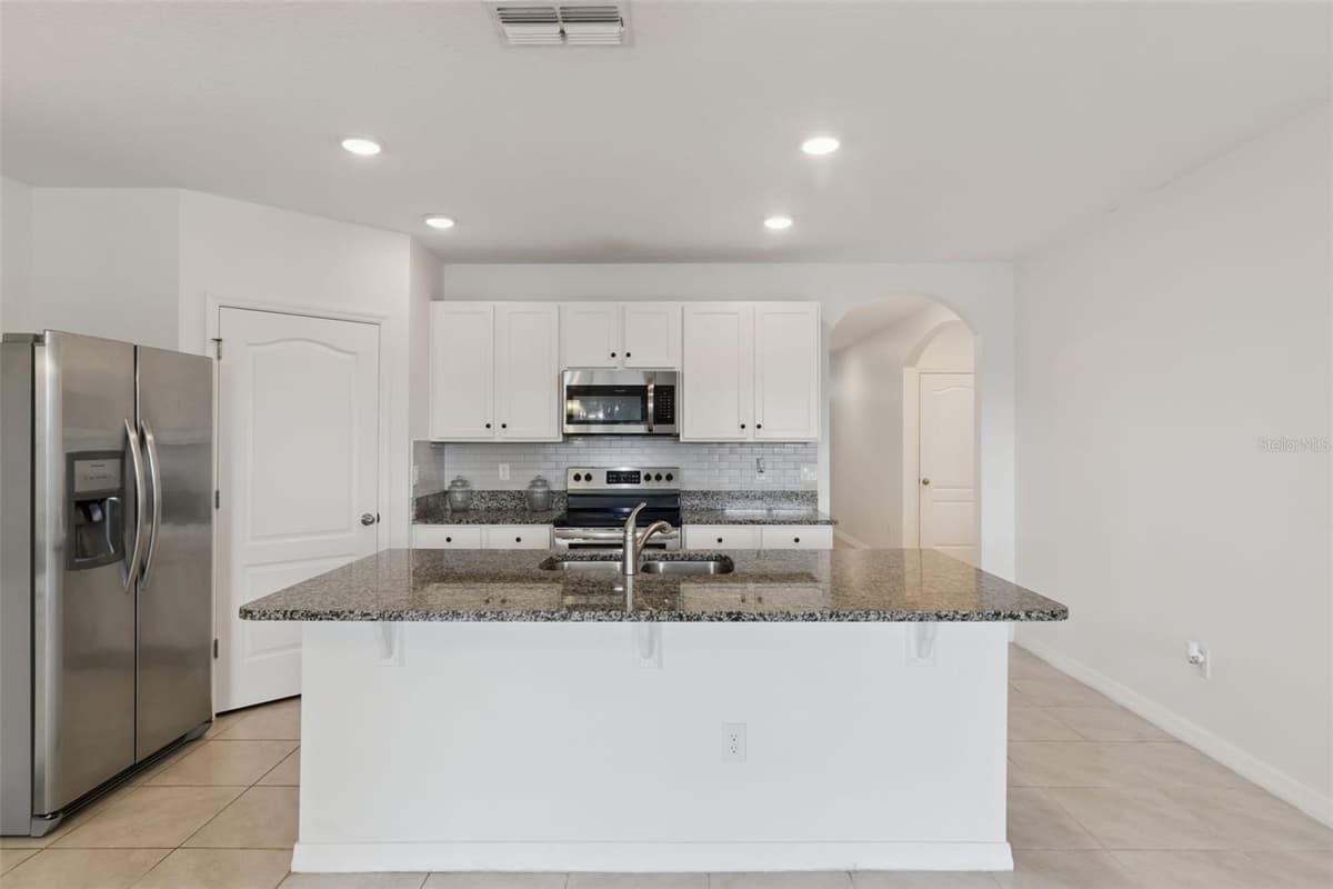2487 WHITE LILLY DRIVE — photo 4 of 71